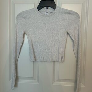 Aritzia long sleeve